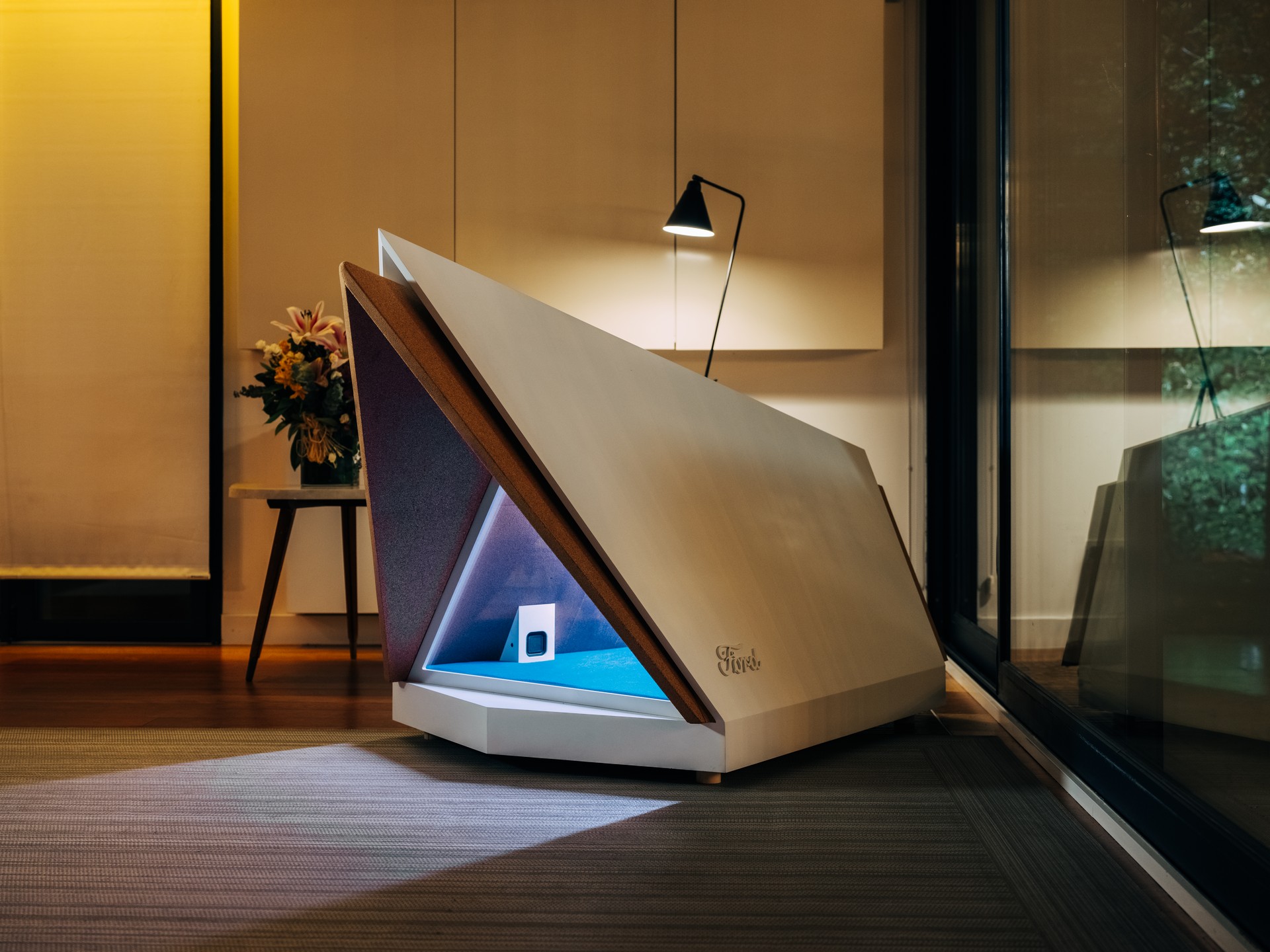 Ford Dog Kennel-4 Ford Introduces A High-Tech Dog House With Noise-Cancellation Technology