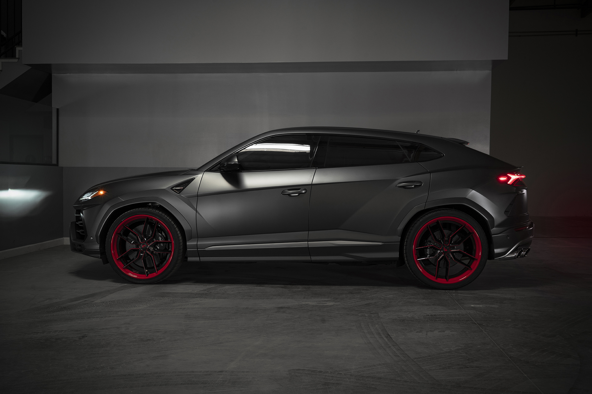 lamborghini urus forgiato wheels 8 There’s No Such Thing As Too Large Wheels For Lamborghini Urus And Rolls-Royce Cullinan