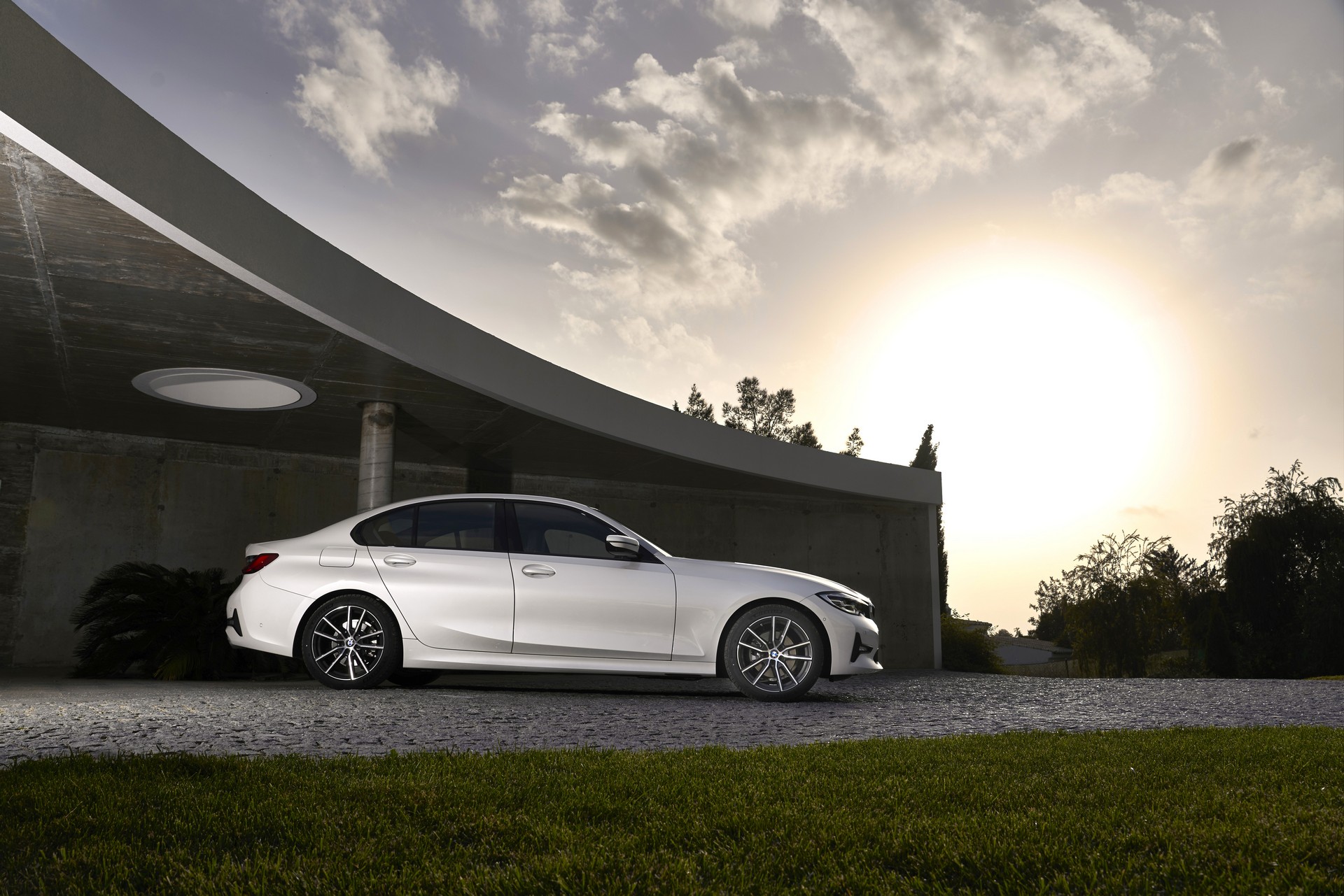 2019 BMW 3-Series-18 First 2019 BMW 3-Series Reviews Are Out (Plus 300+ Photos)