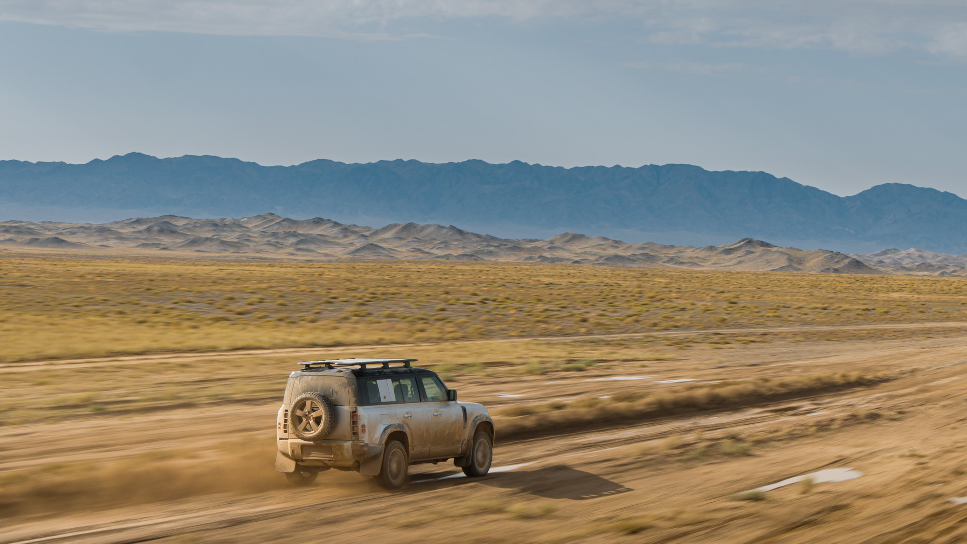 2020 Land Rover Defender Reborn As A Modern 4×4 With Advanced Tech