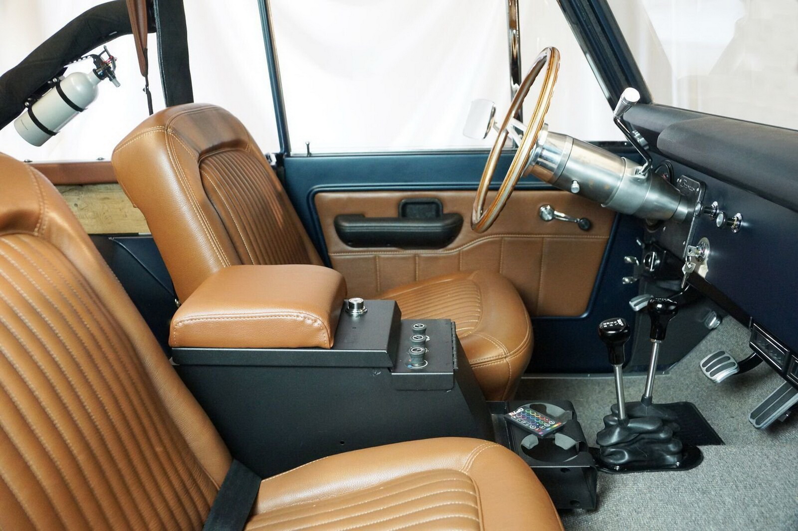 Gateway-Bronco-04 Gateway Bronco Will Sell You A New First-Gen Bronco With Ford’s Blessing