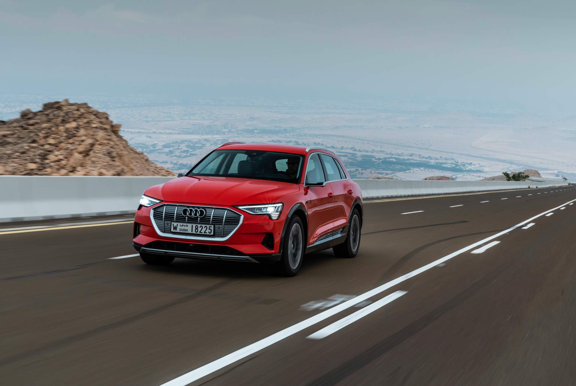 The Audi e-tron at Masdar City Scan Every Inch Of The 2019 Audi e-tron Electric SUV In 303 Photos