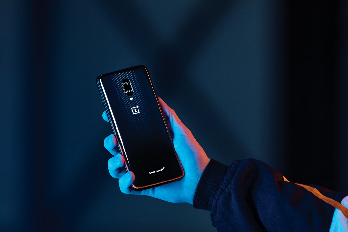oneplus 6t mclaren edition official 1 OnePlus 6T McLaren Edition Is All About Speed, Costs $699