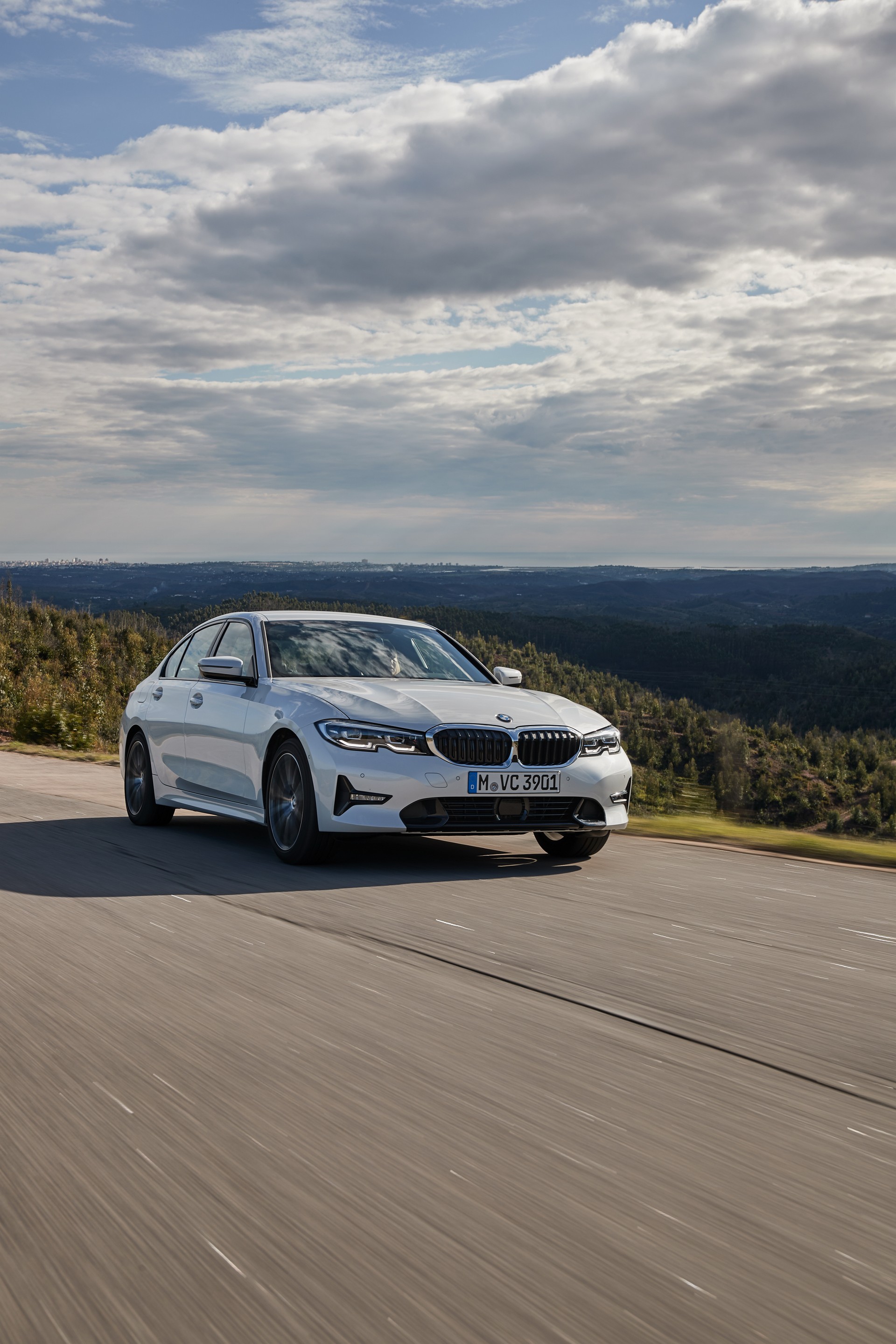 2019 BMW 3-Series-49 First 2019 BMW 3-Series Reviews Are Out (Plus 300+ Photos)