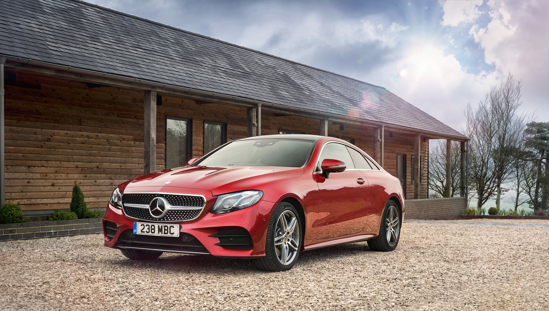 2019-Mercedes-E350-UK-03 2019 Mercedes E350 Coupe And Cabriolet Arrive In UK With 300HP Hybrid Powertrain