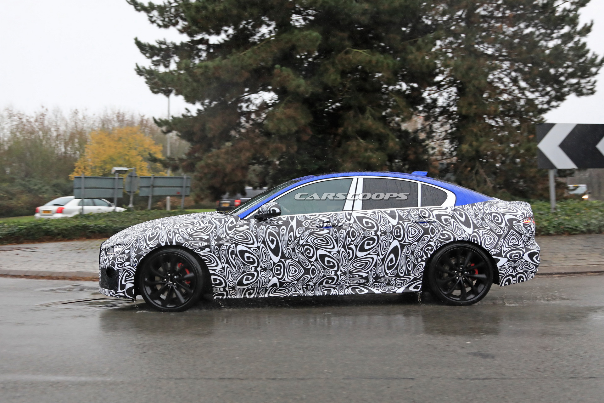 2019 jaguar xe facelift spy 13 2019 Jaguar XE Shaping Up To Be A More Competent 3-Series Rival