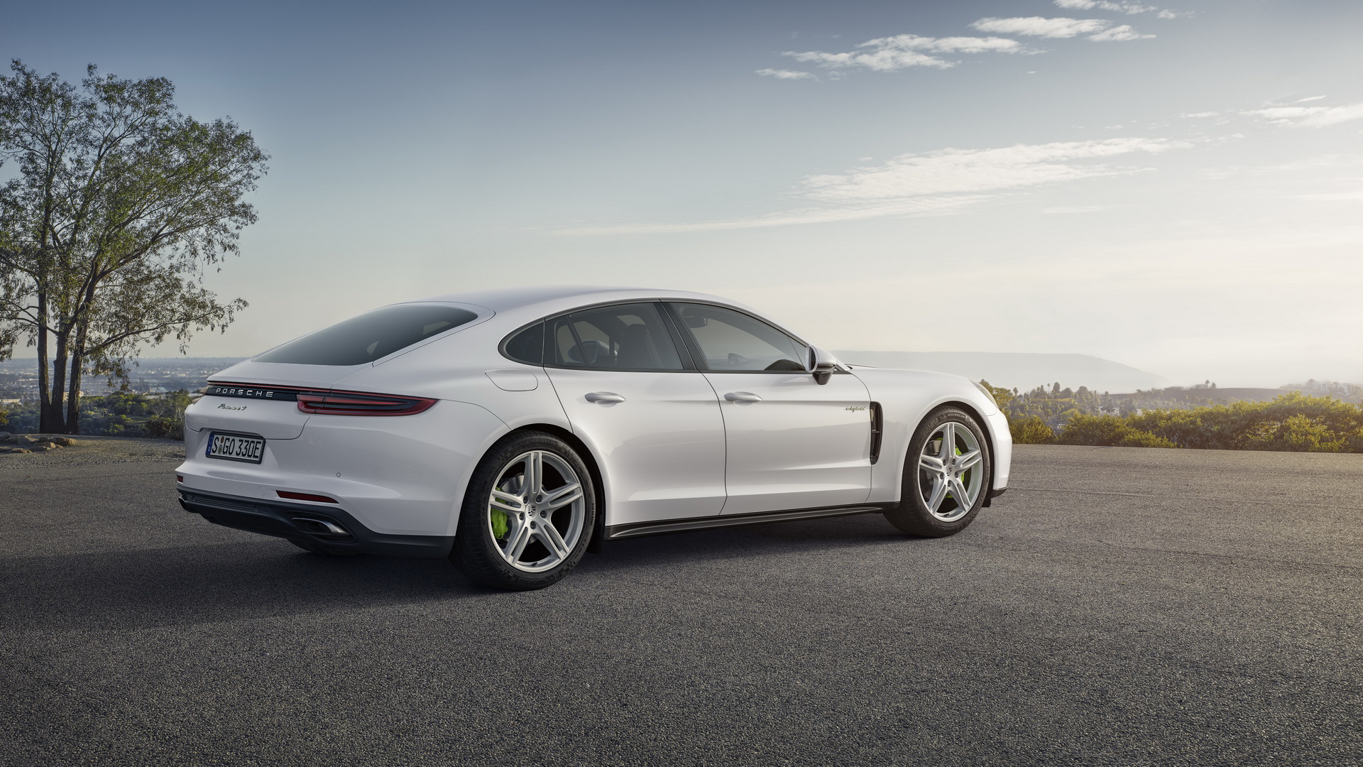 2018 porsche panamera 4 e-hybrid 2 Some 2018 Porsche Panamera Hybrids Recalled Stateside Due To Braking Issue