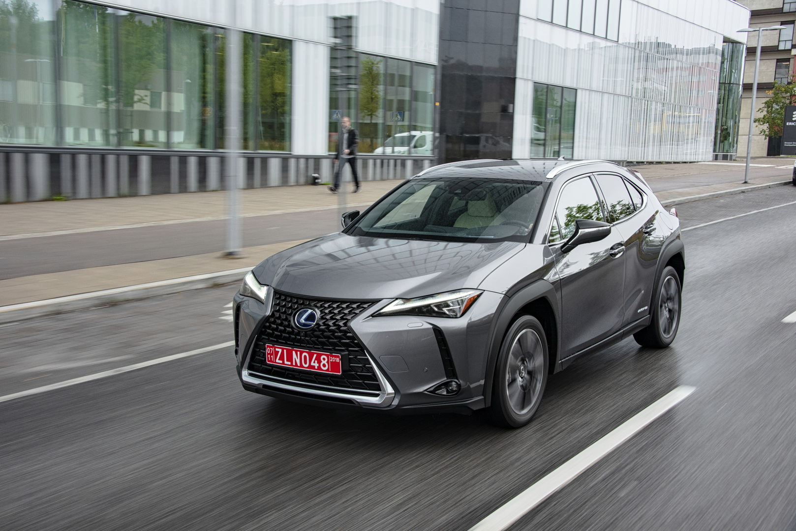 2019 lexus ux 250h 2 Lexus Admit They Are Considering A High-Performance SUV
