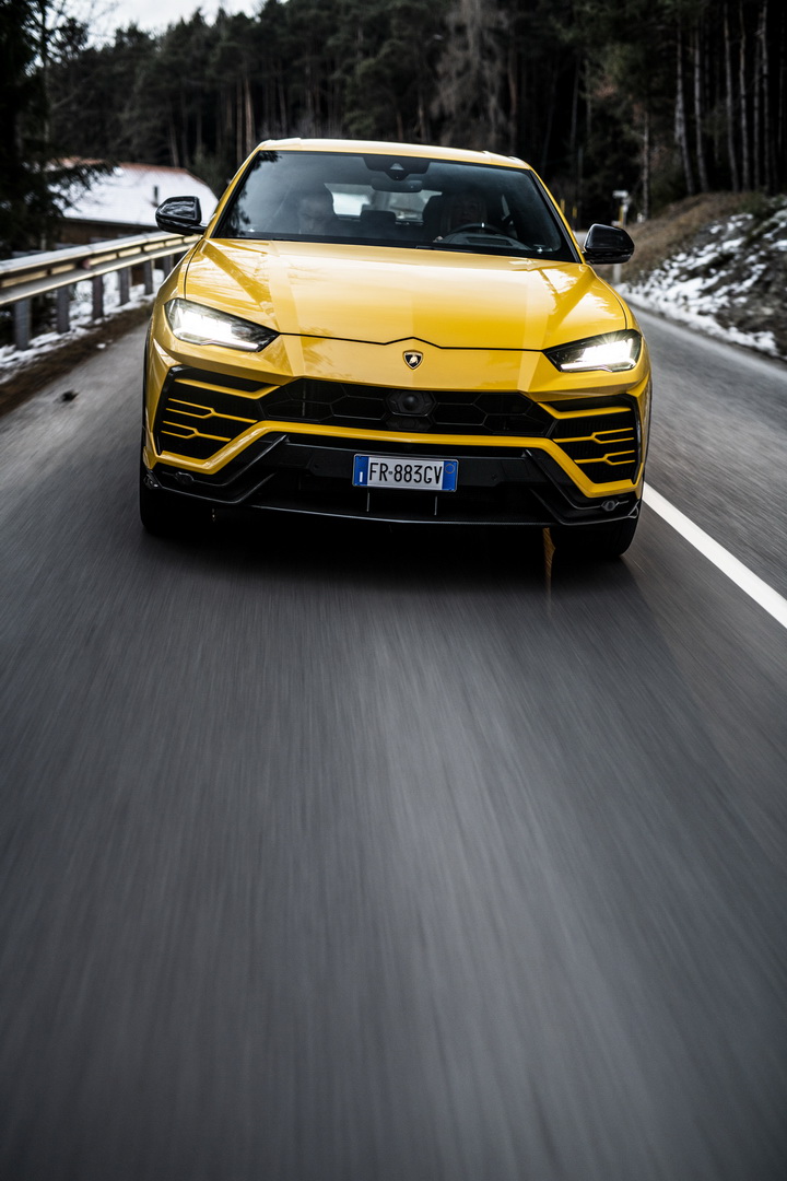 lamborghini urus lm002 85 Lamborghini Urus Convoy Embarks On Special Journey, LM002 Leads The Pack