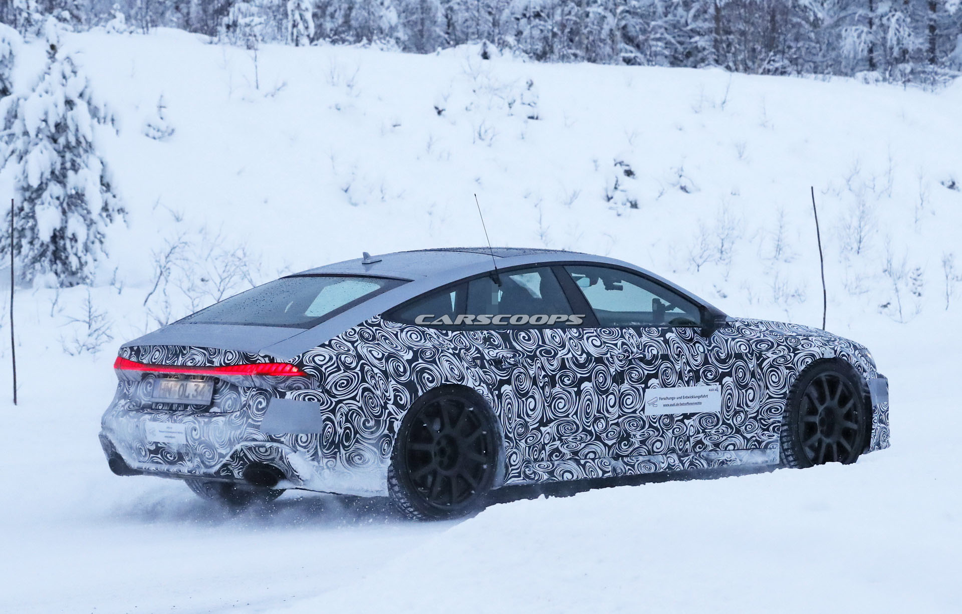 2019-Audi-RS7-Scoop-17 2020 Audi RS7 Spotted Near The Arctic Circle, Will Get Over 600-HP