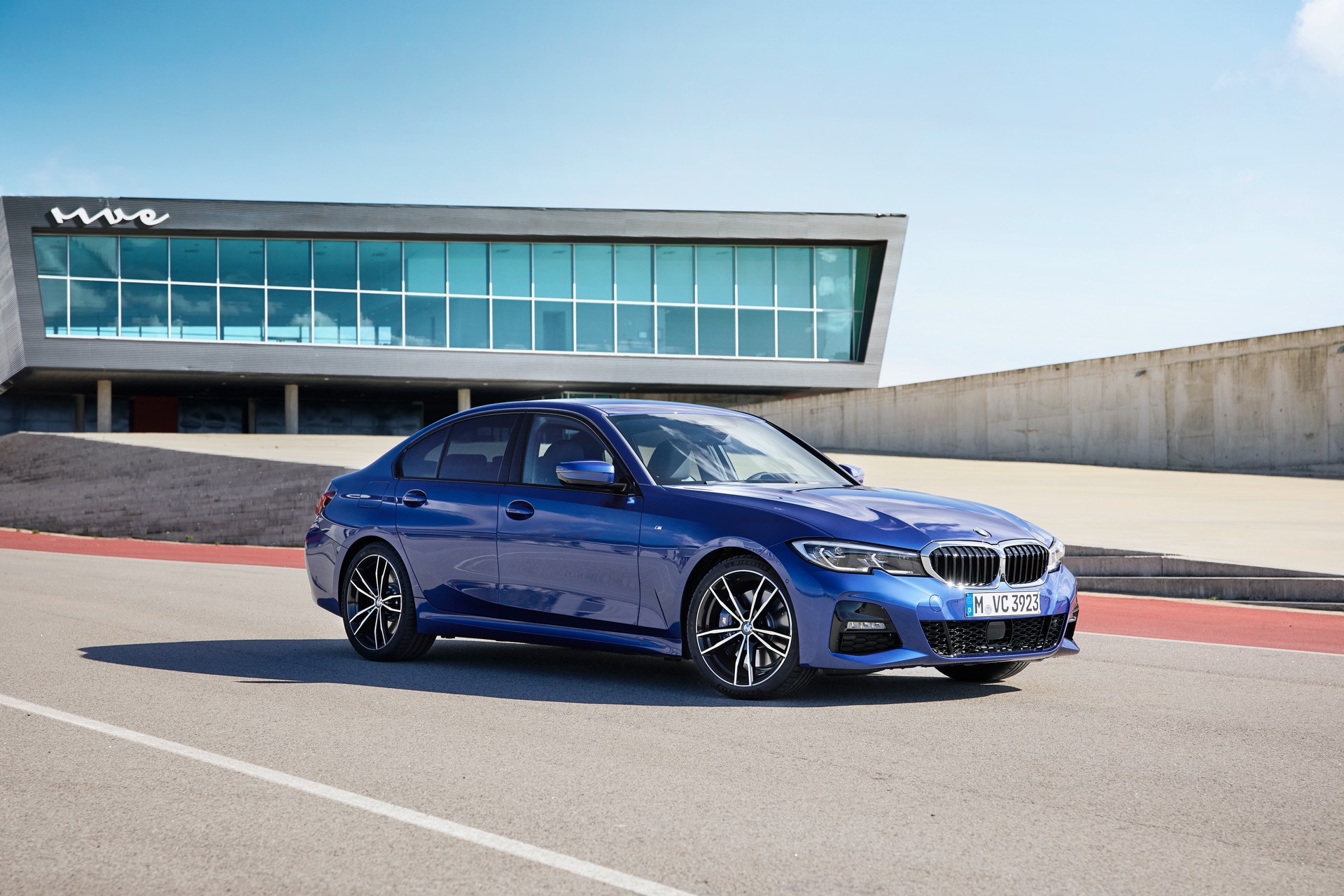2019 BMW 3-Series-160 First 2019 BMW 3-Series Reviews Are Out (Plus 300+ Photos)