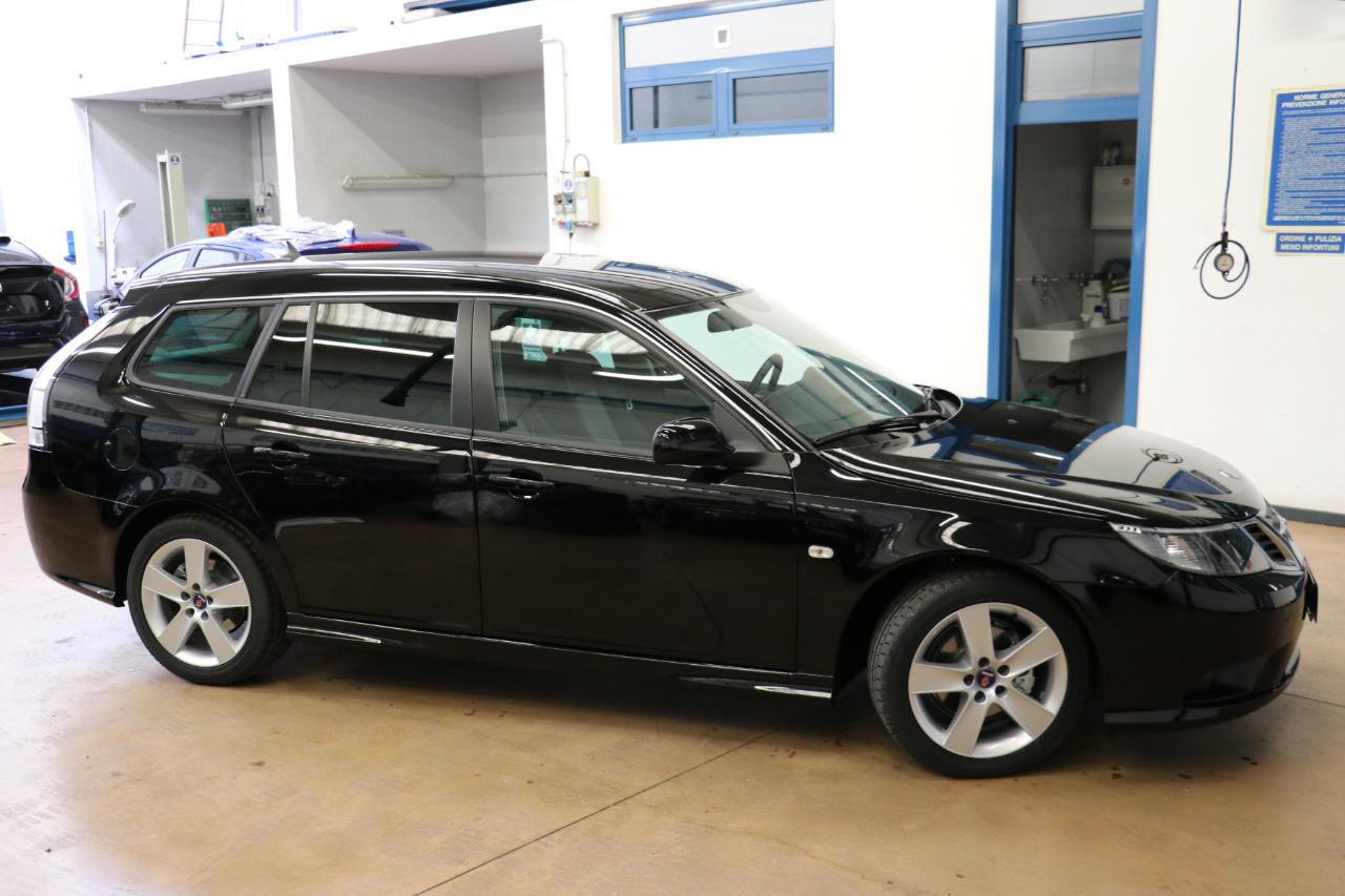 2011 Saab 9-3 SportCombi 5 World’s Last Brand New Saab Is A 9-3 Wagon Selling For €31,000