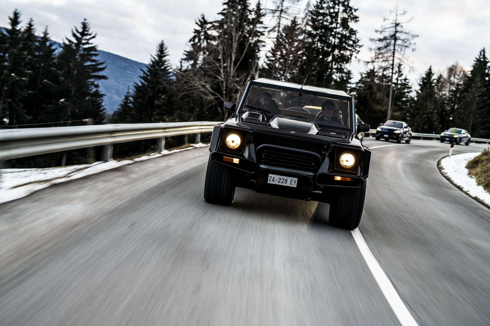 lamborghini urus lm002 78 Lamborghini Urus Convoy Embarks On Special Journey, LM002 Leads The Pack