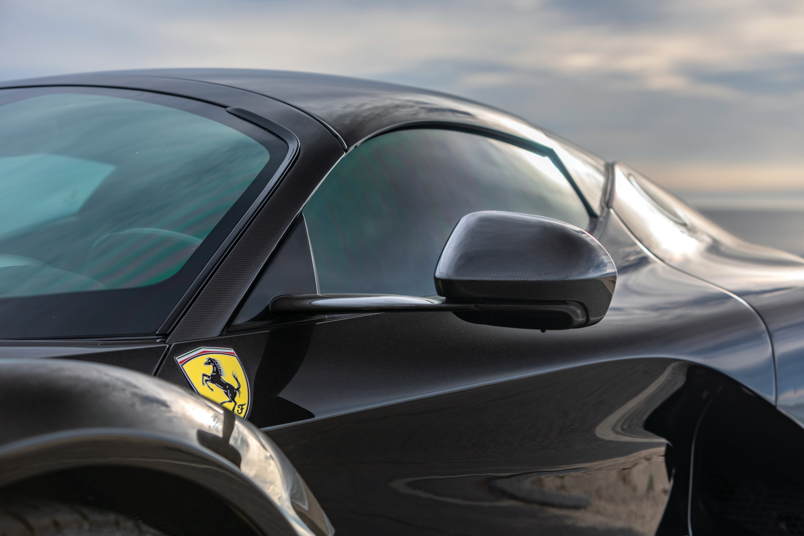 ferrari laferrari aperta 9 Ferrari LaFerrari Aperta Expected To Sell For $6.5-$8.5 Million At Auction