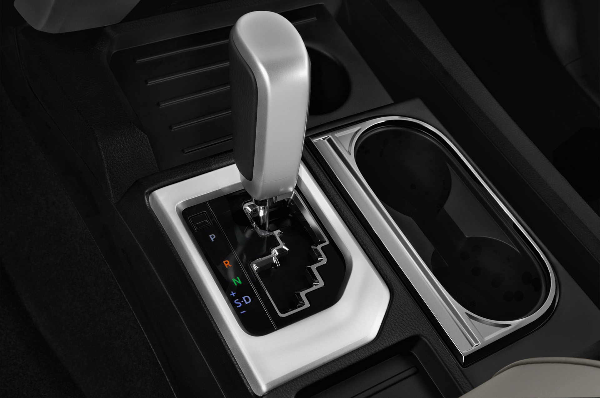 2018-Toyota-Tundra-08 Toyota Says Manufacturing Capacity Helped The Tacoma, Hurt The Tundra