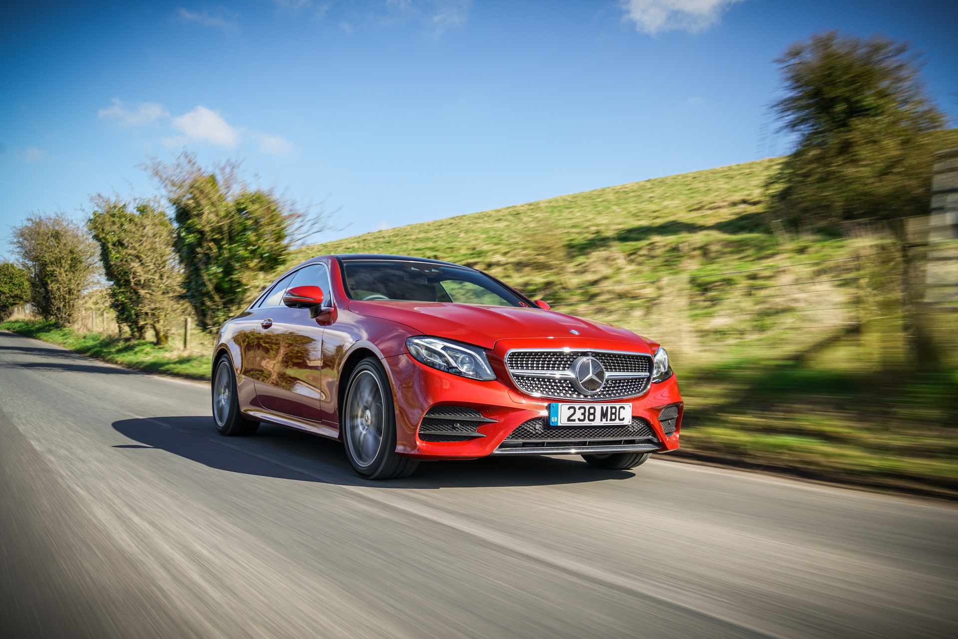 2019-Mercedes-E350-UK-02 2019 Mercedes E350 Coupe And Cabriolet Arrive In UK With 300HP Hybrid Powertrain