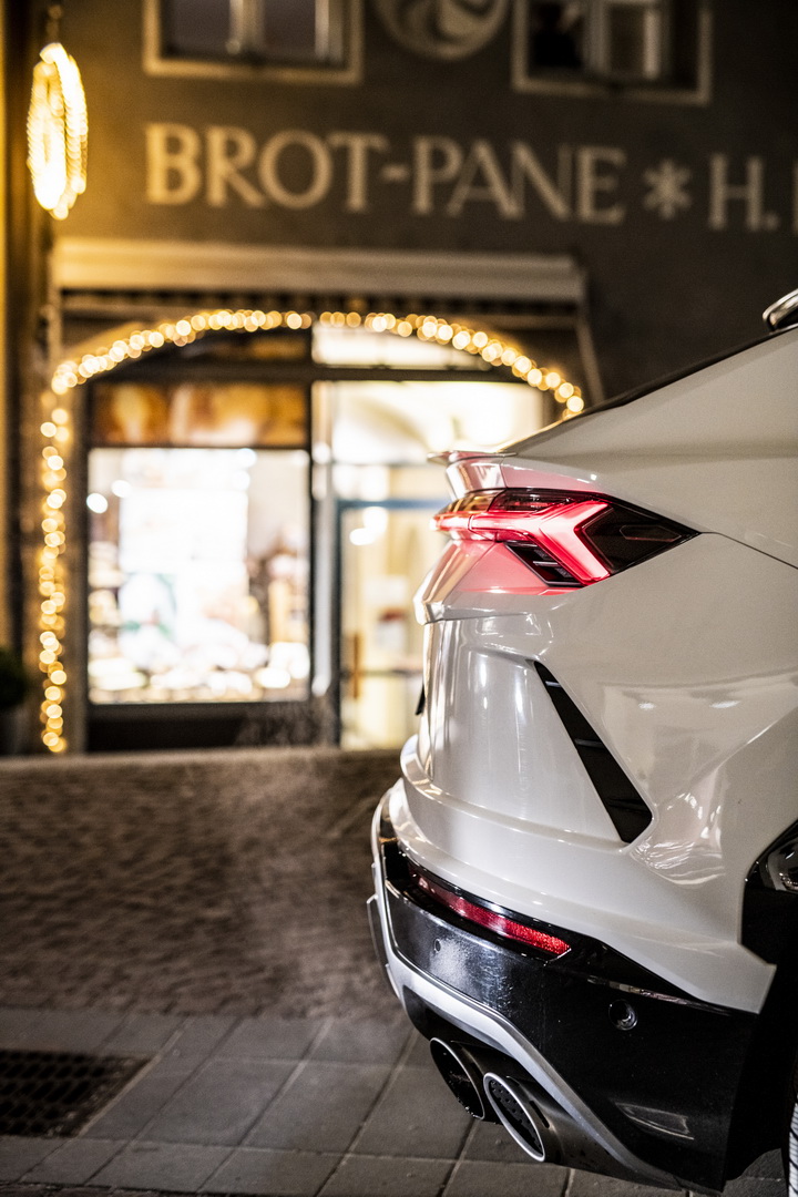 lamborghini urus lm002 44 Lamborghini Urus Convoy Embarks On Special Journey, LM002 Leads The Pack