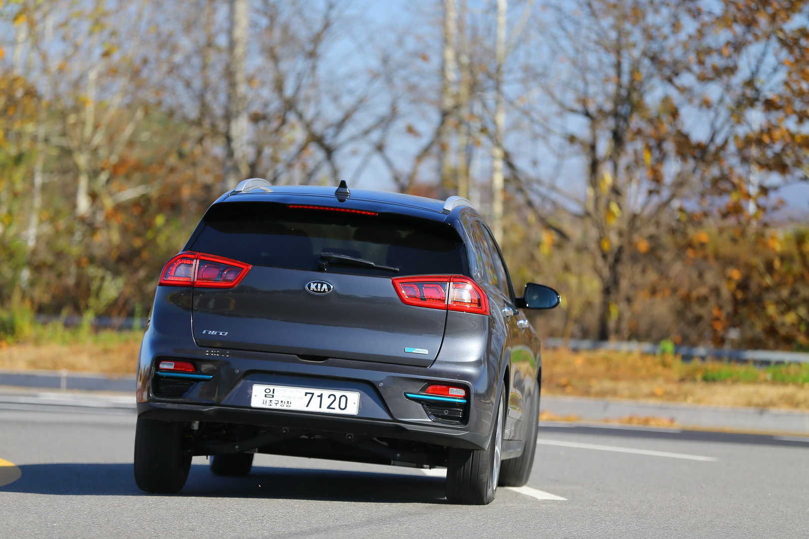 2019 kia e-niro 27 Kia Announces e-Niro First Edition UK Specs, Pricing Starts At £32,995