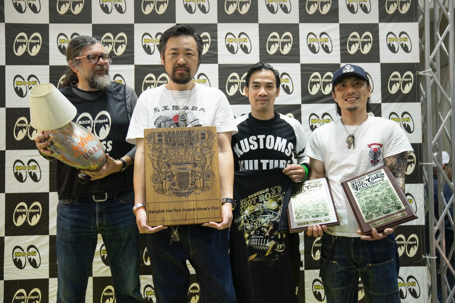 Custom Works Zon BMW concept motorcycle 30 BMW And Japan’s Custom Works Zon Collaborate On R18 Bike With Mystery Boxer Engine