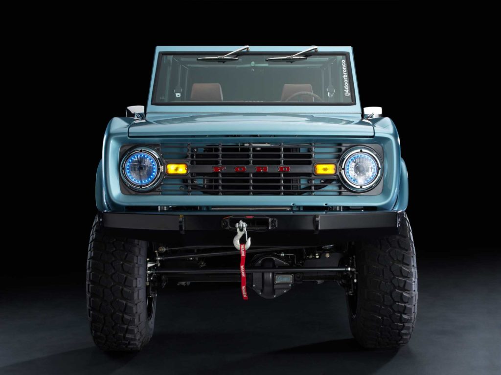 4 Door Bronco by Maxlider Brothers Customs 8 670 HP Four-Door Bronco Restomod Is Painfully Beautiful – And Expensive
