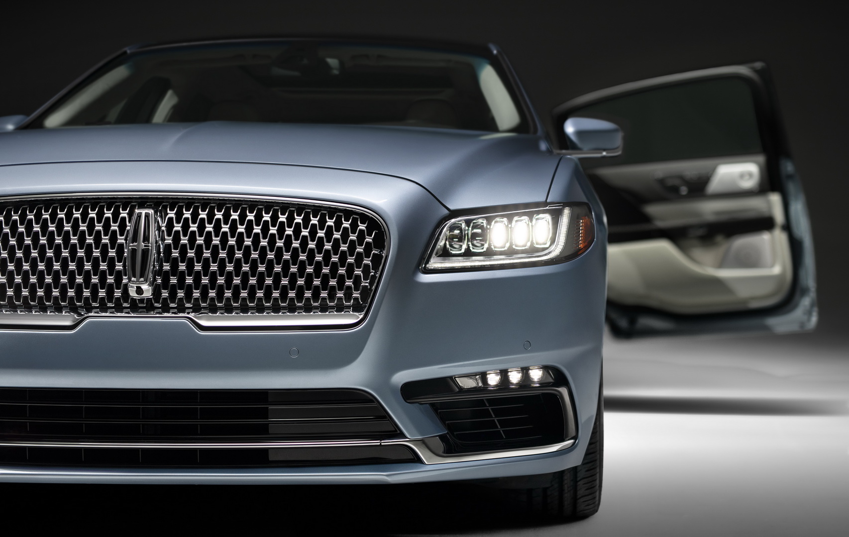 2019 lincoln continental 80th anniversary coach door edition 54 Lincoln Coach Door Continental Will Be Suicide On Your Wallet As Prices Start Over $100,000
