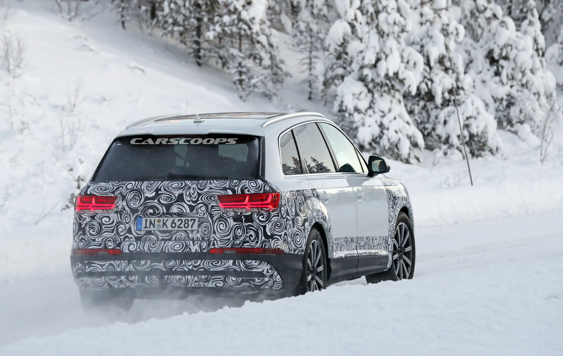 2020-Audi-Q7-SQ7-Facelift-19 2020 Audi Q7 Facelift Spotted Testing On Cold-Weather Conditions