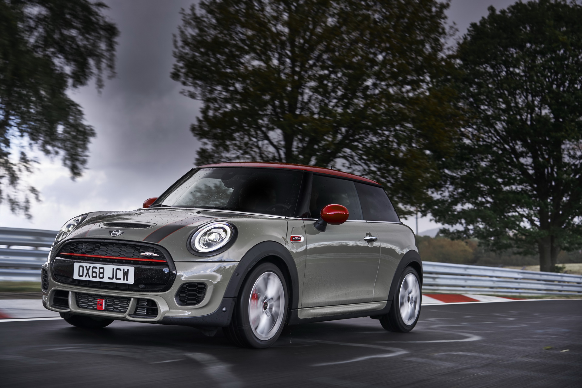 2019-Mini-Cooper-S-JCW-13 Mini Reveals Updated 2019 Cooper S JCW For Europe
