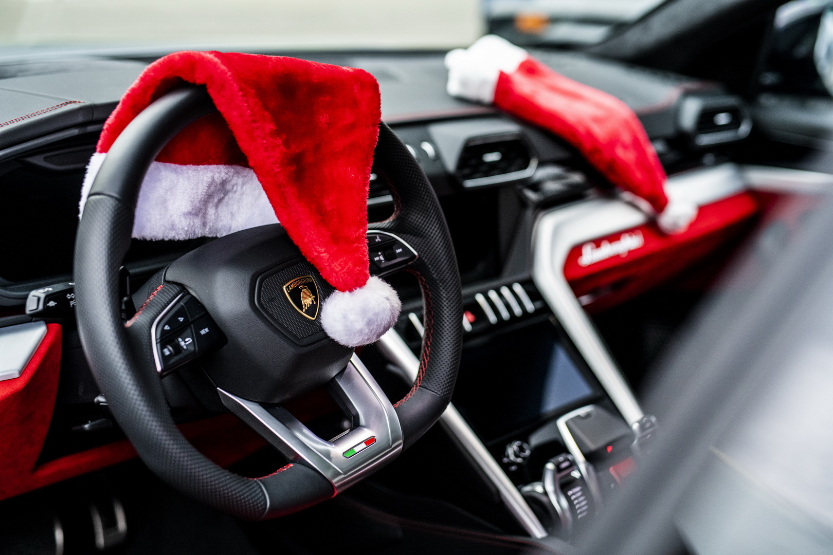 lamborghini urus lm002 18 Lamborghini Urus Convoy Embarks On Special Journey, LM002 Leads The Pack