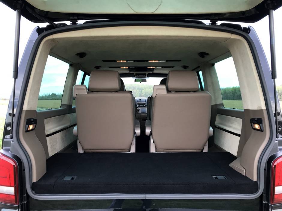 VW Multivan T5 powered by Porsche 911 Turbo engine 34 573HP VW Transporter With Porsche 911 Turbo Engine Is VW Group Synergy At Its Best