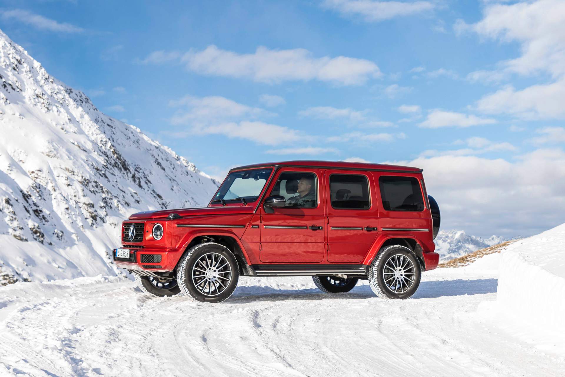 Mercedes-Benz@Hochgurgl 2018
Mercedes-Benz@Hochgurgl 2018 2019 Mercedes G350d Diesel Is Powerful, Civilized And Very Frugal