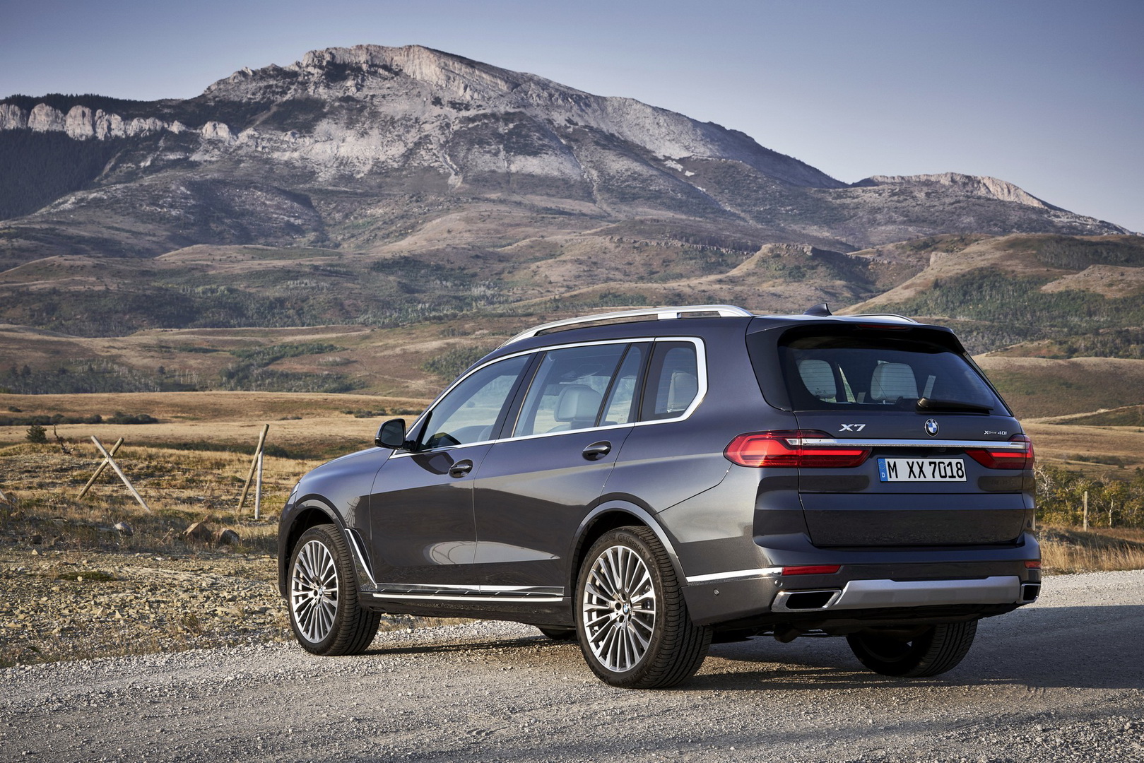 2019 bmw x7 8 BMW X7 Configurator Is Live, How Will You Spec Yours?
