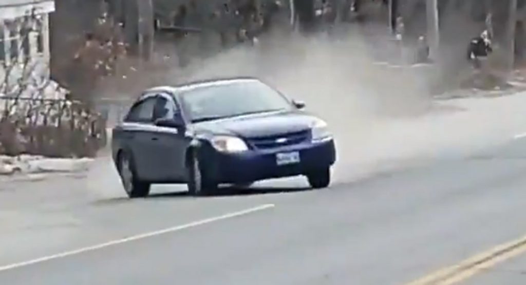  Speeder Loses Control During Police Chase, Slams Into Three Cars