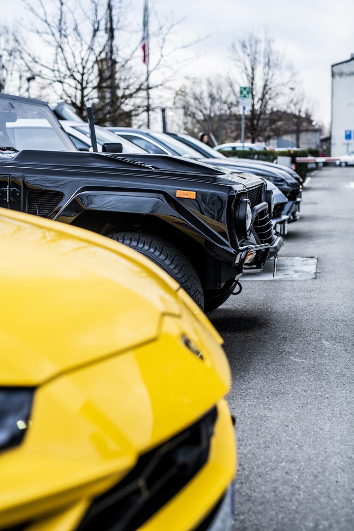 lamborghini urus lm002 34 Lamborghini Urus Convoy Embarks On Special Journey, LM002 Leads The Pack