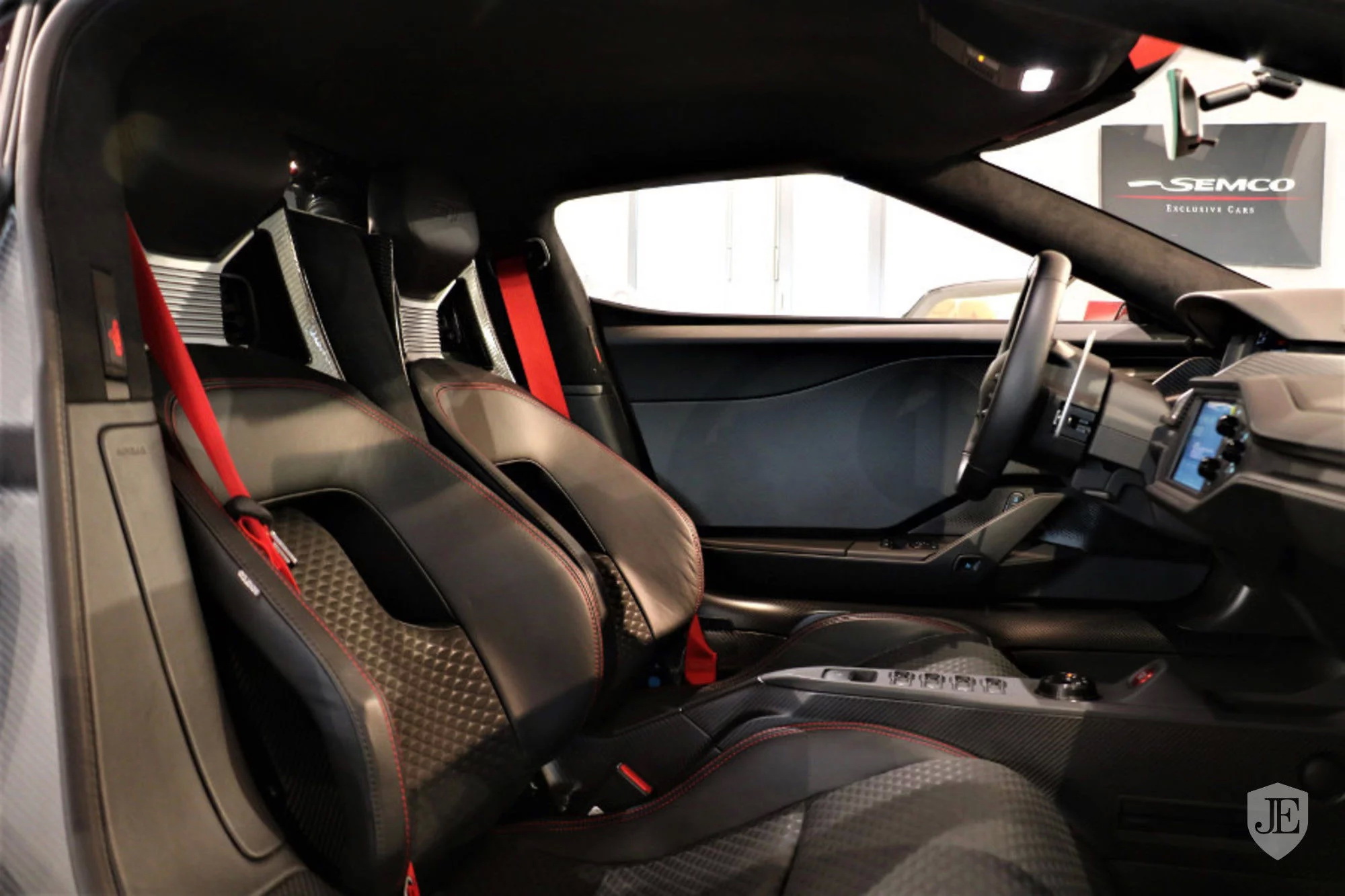 ford-gt-67-heritage-edition-12 Grab That Beautiful Ford GT ’67 Heritage Edition Before Ford Takes Notice