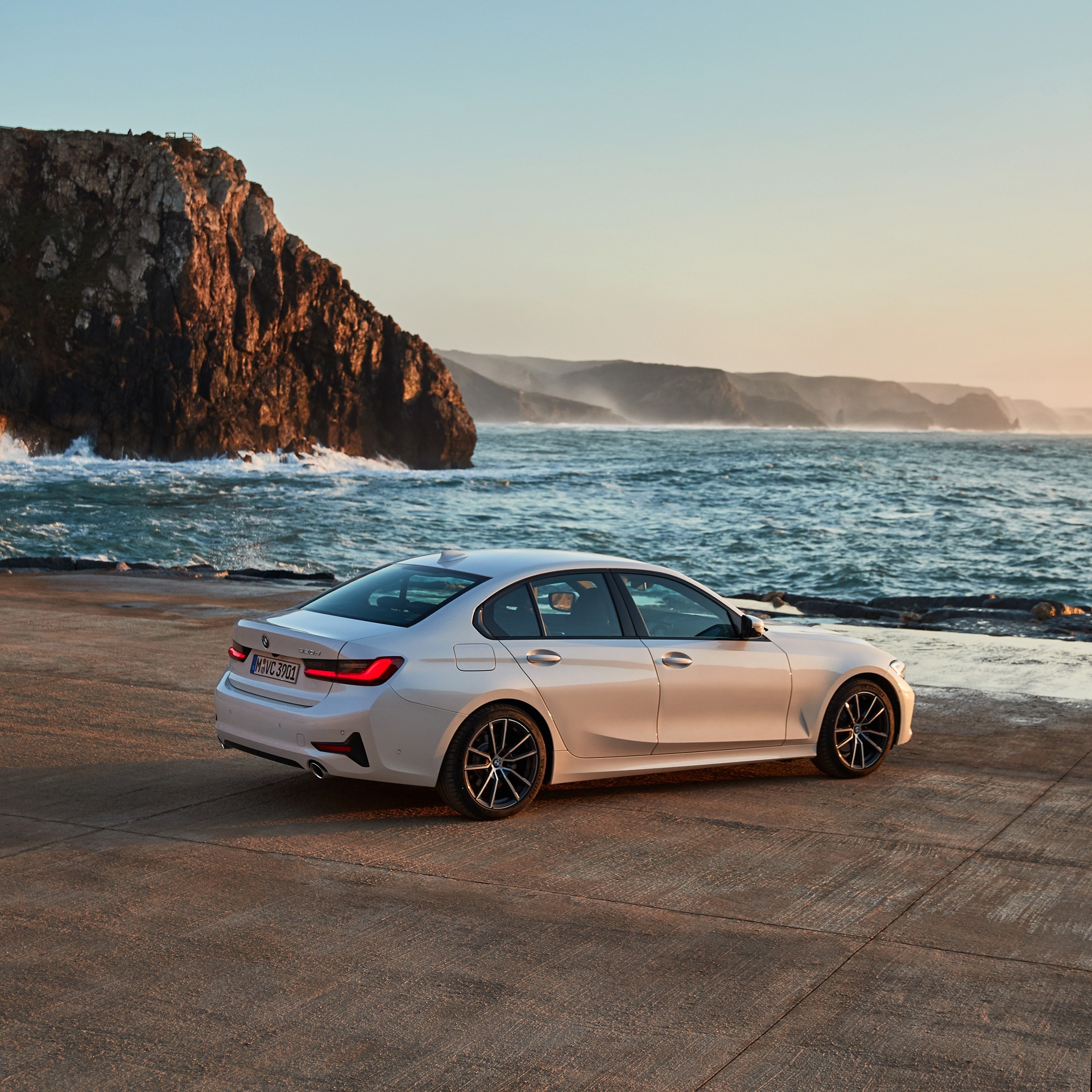 2019 BMW 3-Series-241 First 2019 BMW 3-Series Reviews Are Out (Plus 300+ Photos)