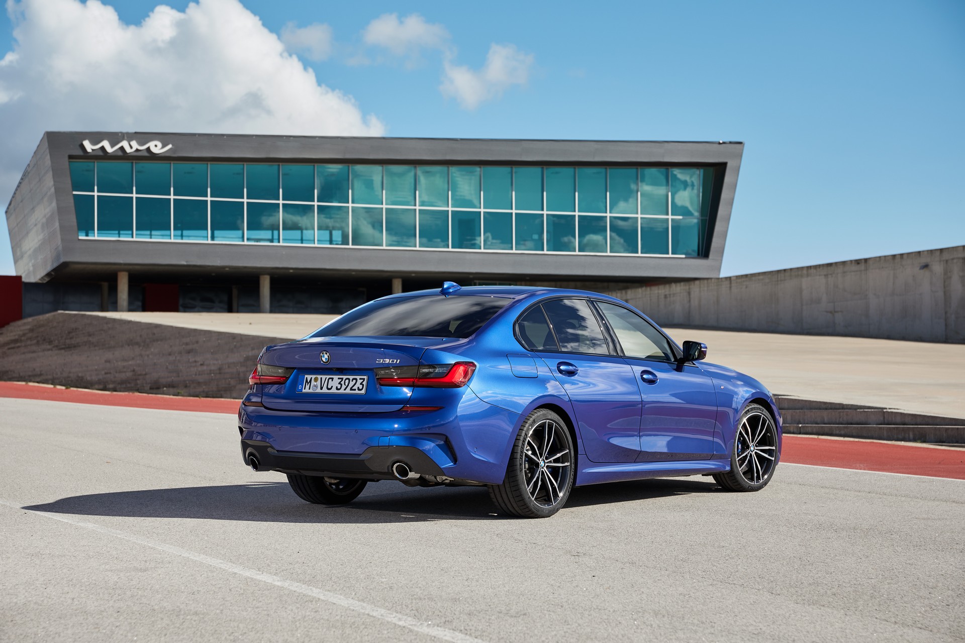 2019 BMW 3-Series-164 First 2019 BMW 3-Series Reviews Are Out (Plus 300+ Photos)