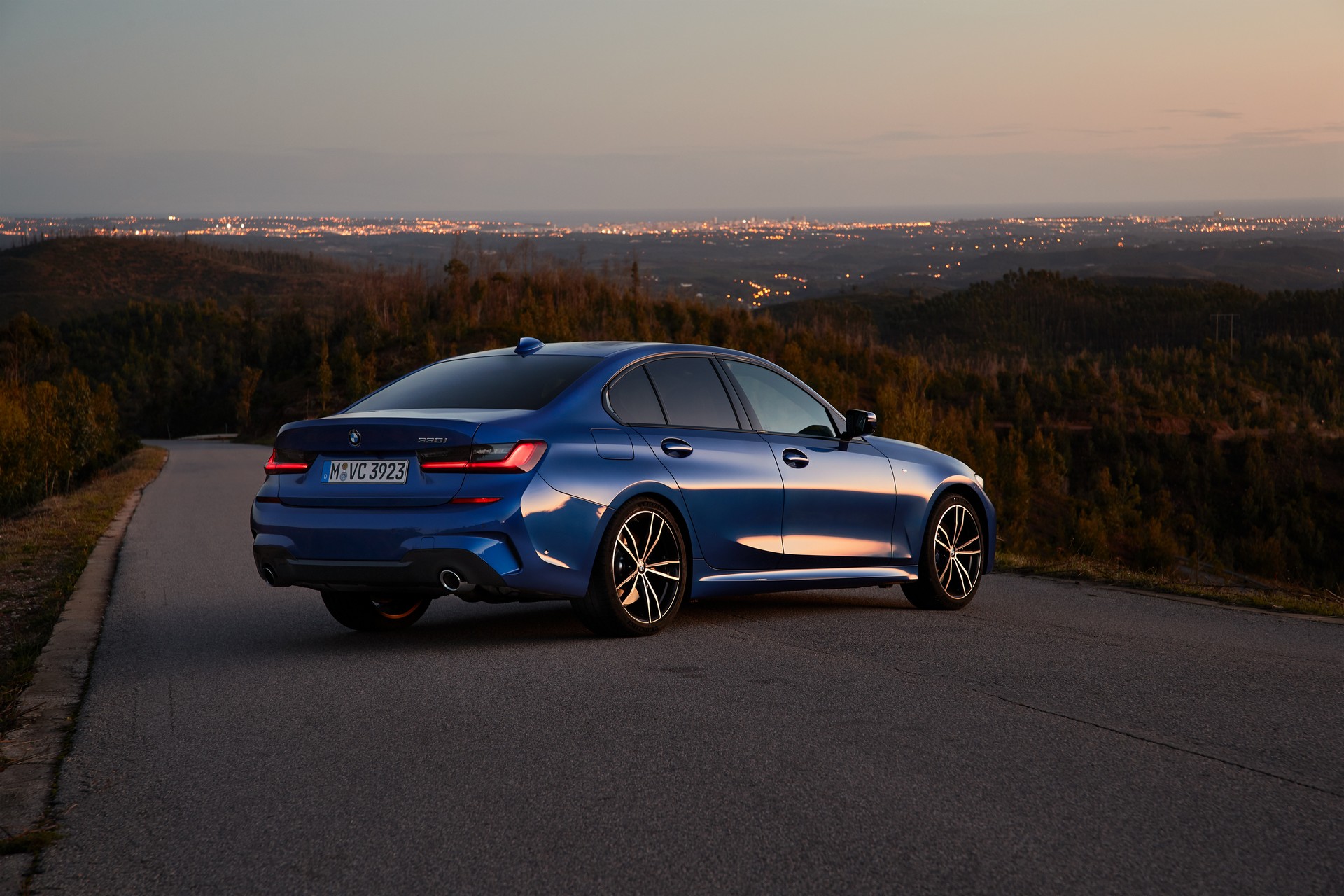 2019 BMW 3-Series-141 First 2019 BMW 3-Series Reviews Are Out (Plus 300+ Photos)