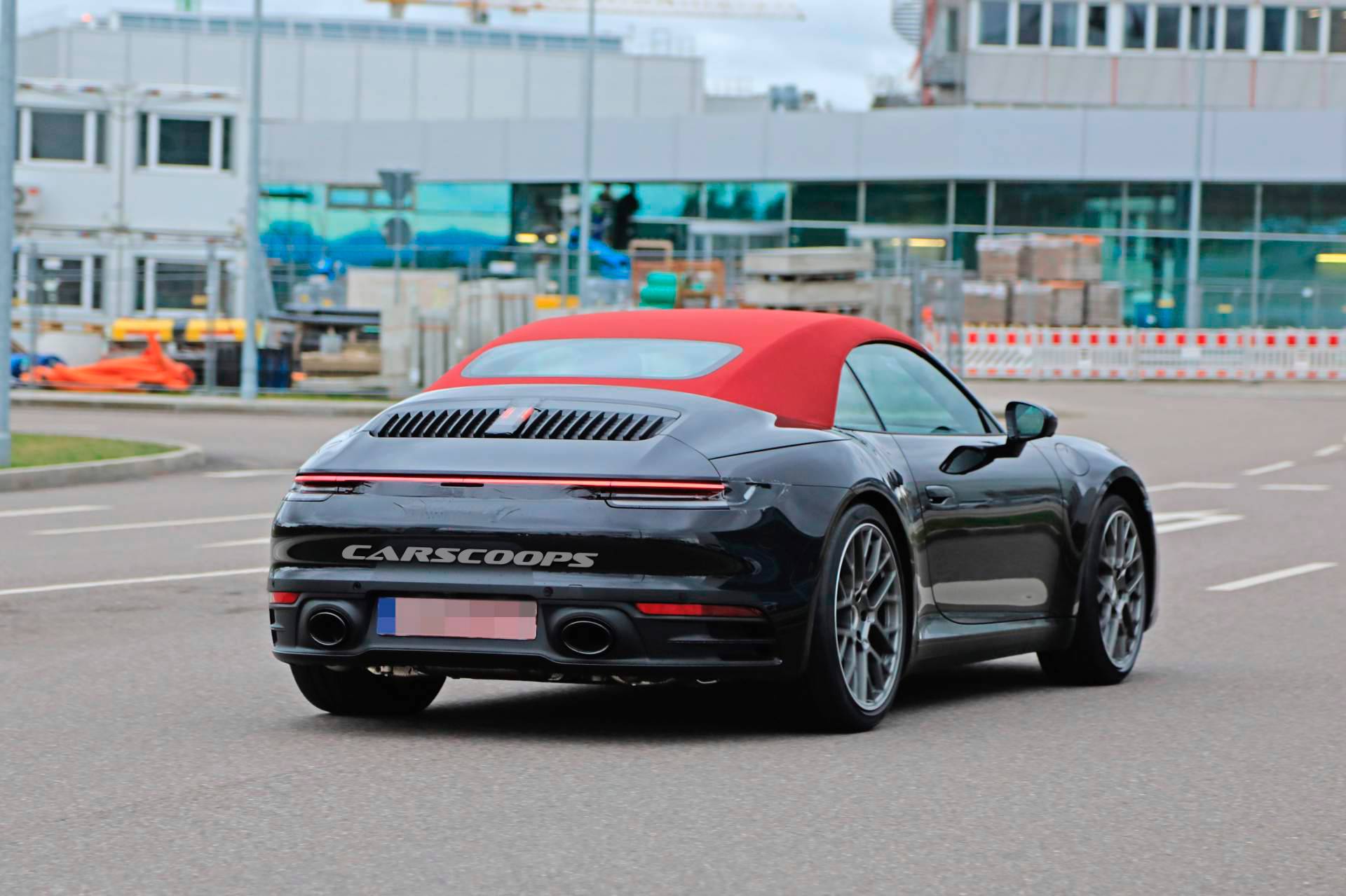 2020 Porsche 911 Cabriolet spy shots 20 2020 Porsche 911 Cabriolet Drops Camo, Wears “Envy Green” Paint