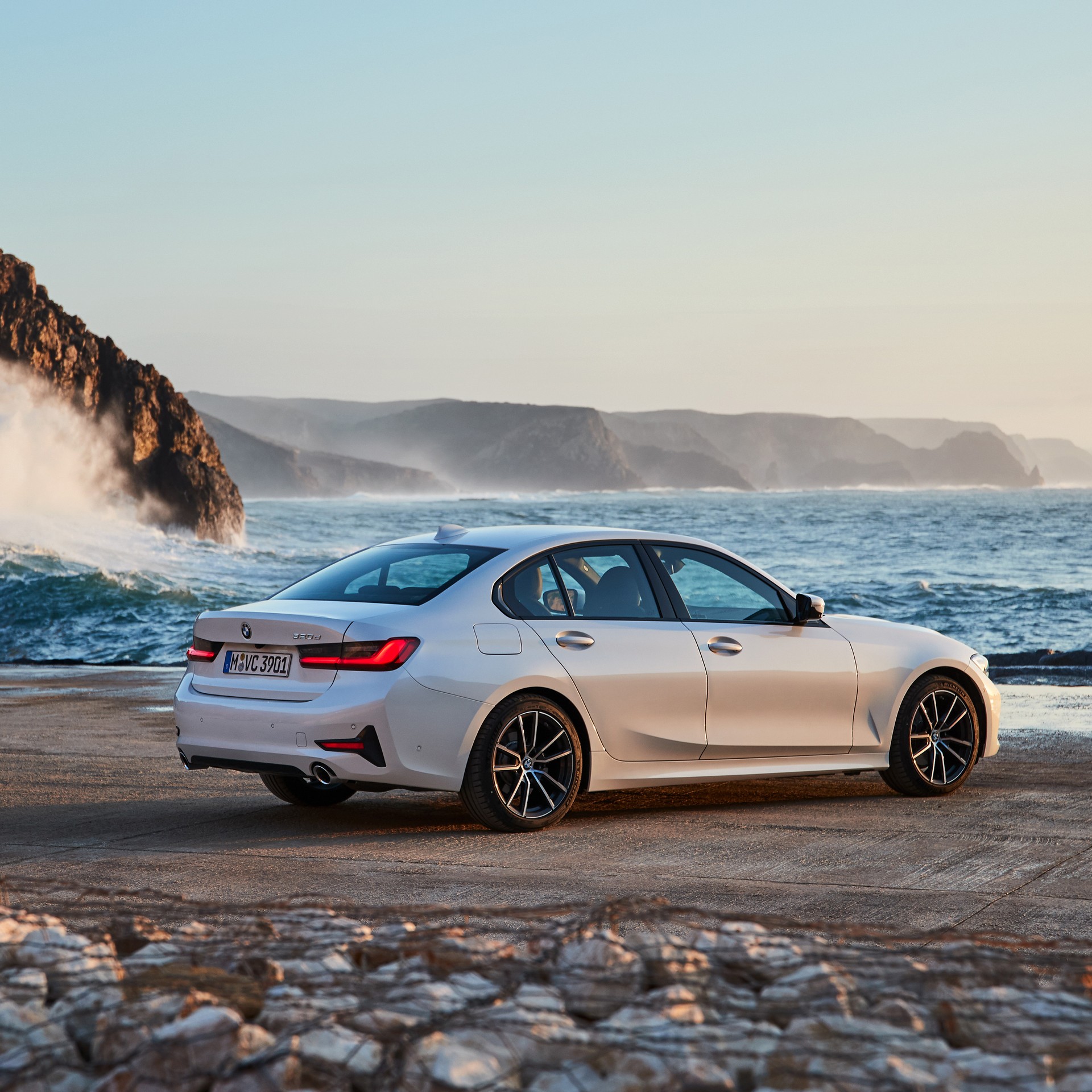 2019 BMW 3-Series-238 First 2019 BMW 3-Series Reviews Are Out (Plus 300+ Photos)
