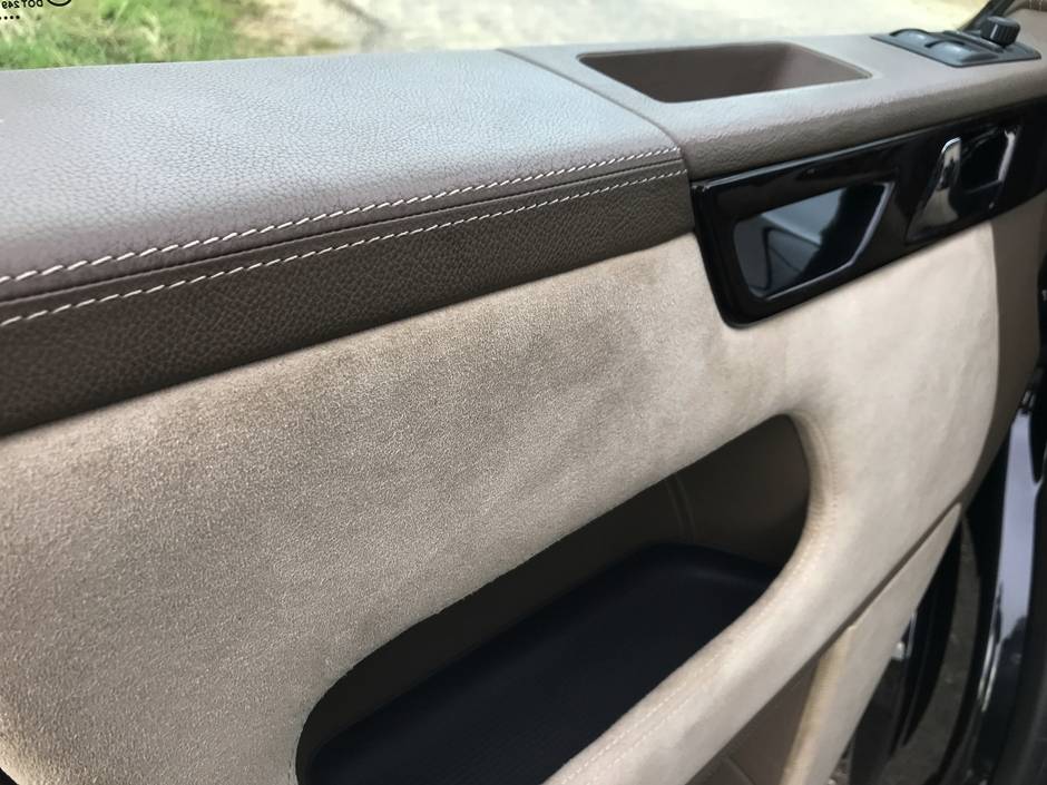 VW Multivan T5 powered by Porsche 911 Turbo engine 48 573HP VW Transporter With Porsche 911 Turbo Engine Is VW Group Synergy At Its Best