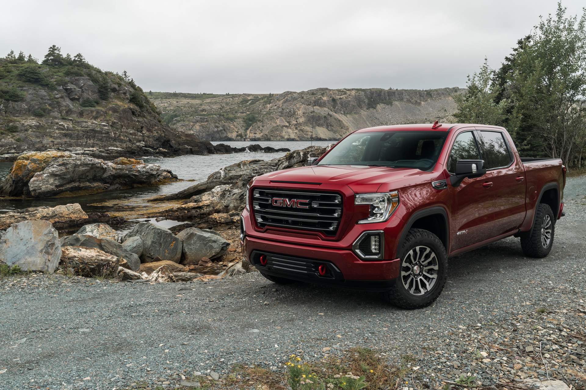 2019 GMC Sierra AT4 2019 GMC Sierra AT4 Off-Road Performance Package Gains 435HP 6.2L V8