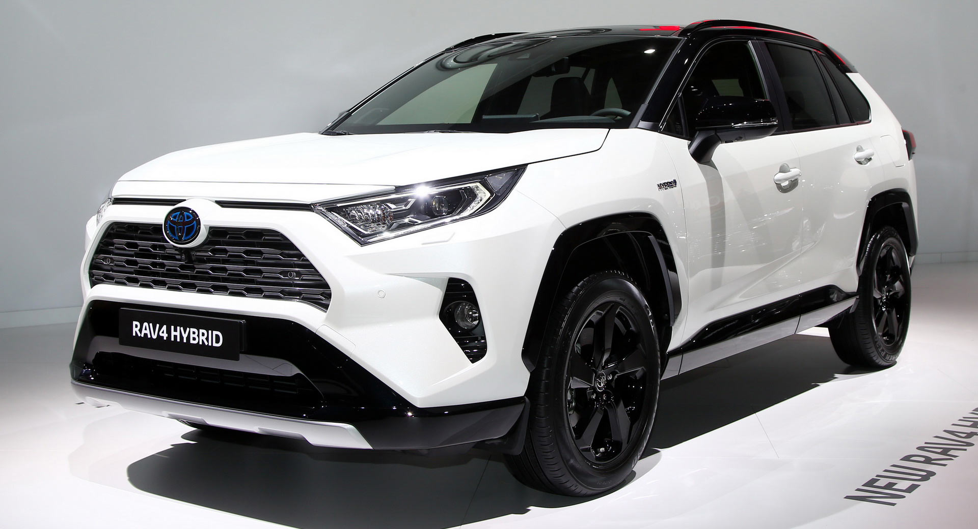 Toyota Opens UK Order Books For 2019 RAV4 Hybrid, Prices