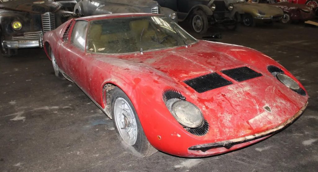  Staggering Barn-Find Discovery With Over 80 Legendary And Classic Cars