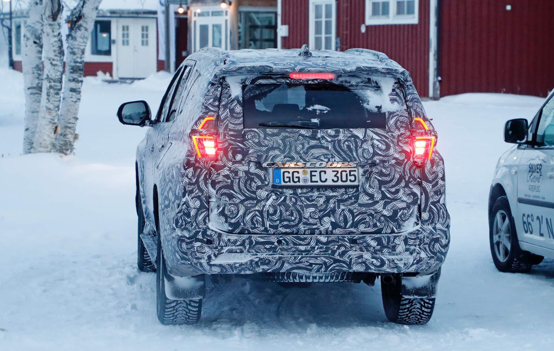 2020 Mitsubishi Pajero Sport facelift spy shots 12 2020 Mitsubishi Pajero Sport Shows Updated Face Ahead Of July 25 Reveal