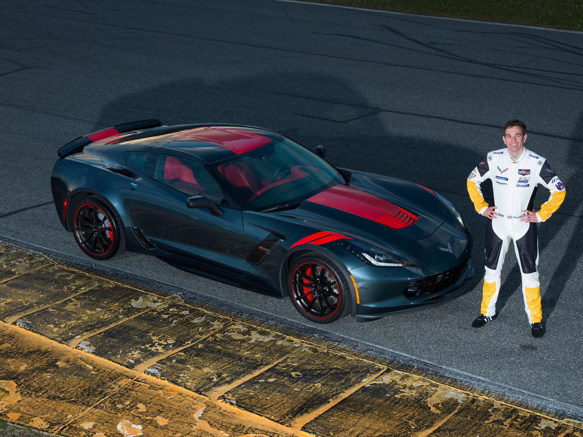 corvette unveils grand sport drivers series 3 New 2019 Corvette Grand Sport Drivers Series Special Editions Show Their Stripes