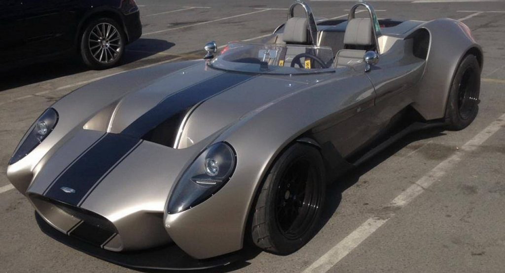  Retro-Looking Jannarelly Design-1 Sports Car Spotted In Public