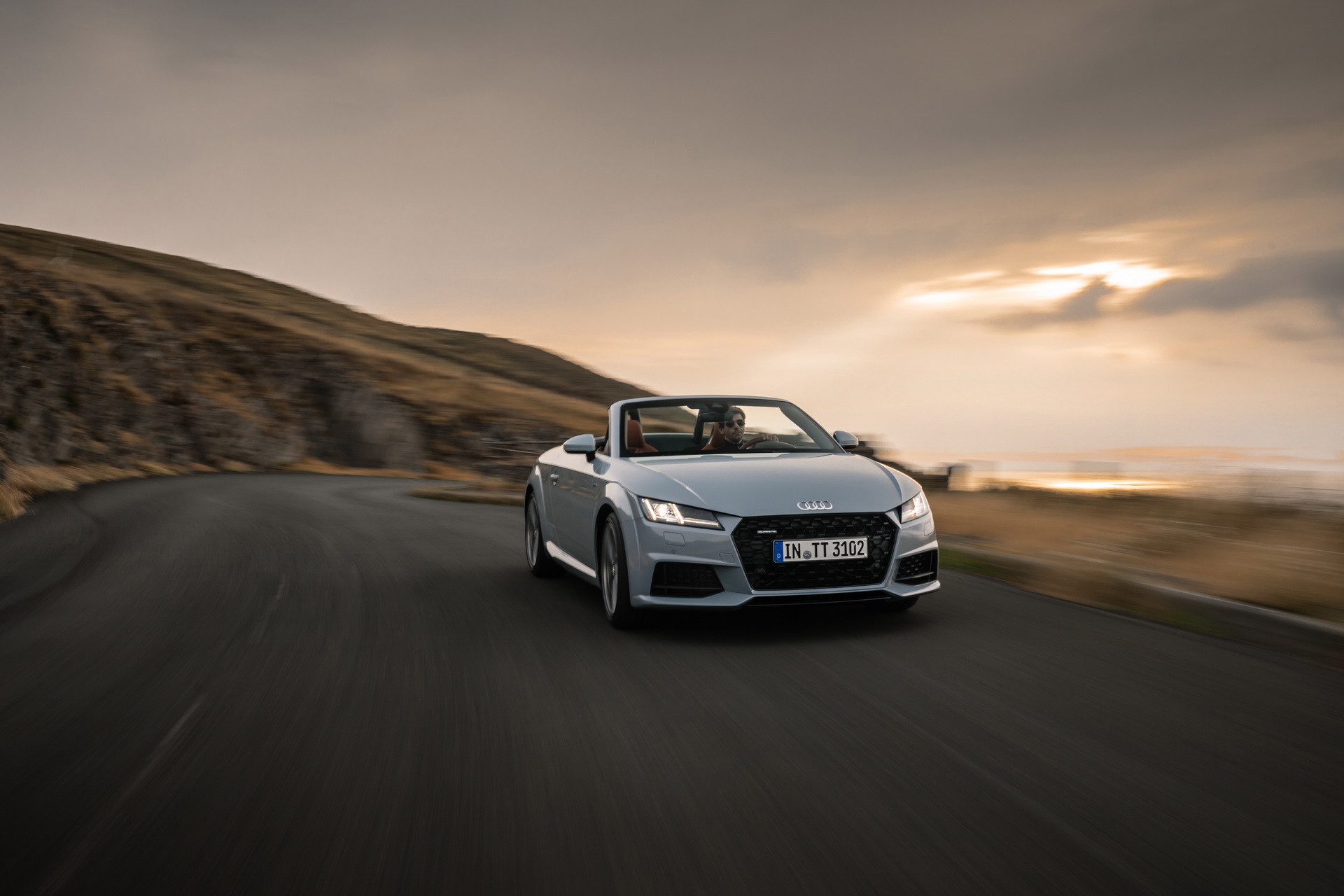 2019-Audi-TT-20th-Anniversary-Edition-04 2019 Audi TT 20th Anniversary Pays Homage To Original For $52,900 In The U.S.