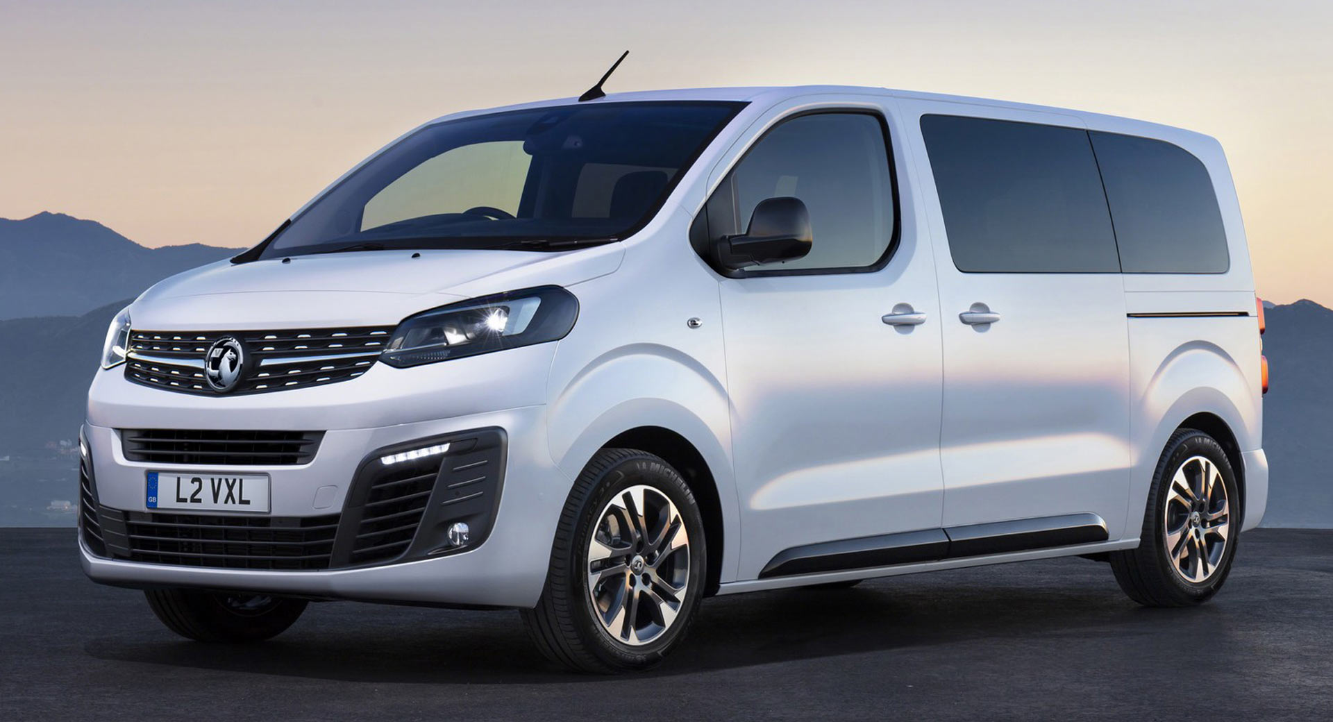 New Opel Vivaro Life Is A 9-Seat Van 