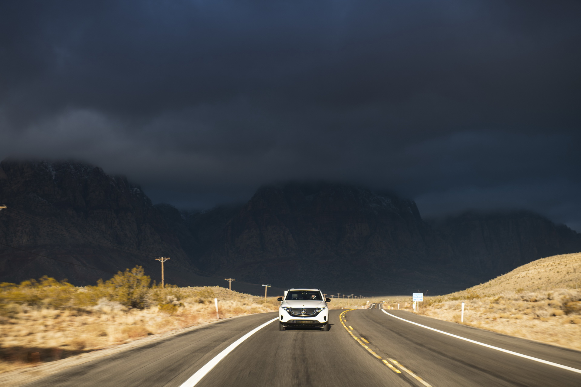 2020-Mercedes-EQC-38 Mercedes Maps Its Present (EQC) And Future (Urbanetic) At CES