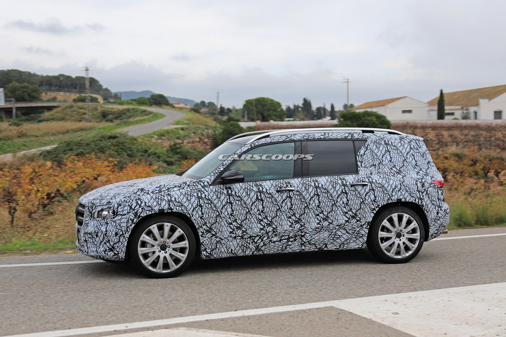 2020 mercedes-amg glb 35 2 Mercedes-Benz GLB Tipped To Debut This Summer, AMG 35 Variant Will Follow